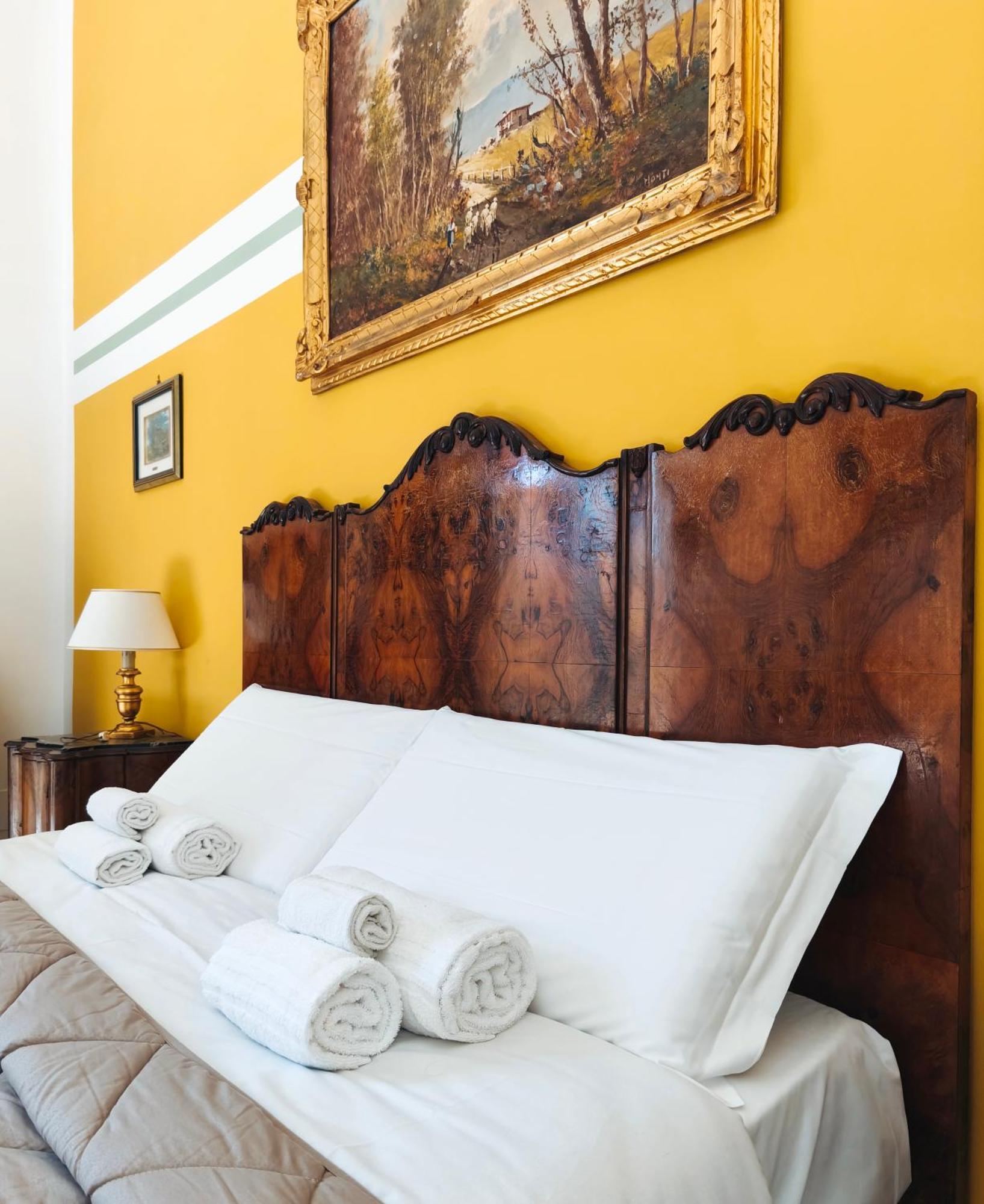 Cavour Il Conte Camillo Bed and breakfast Palermo